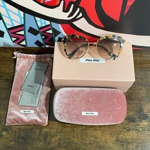 Miu Miu Cats Eye Tortoise SMU 52Q